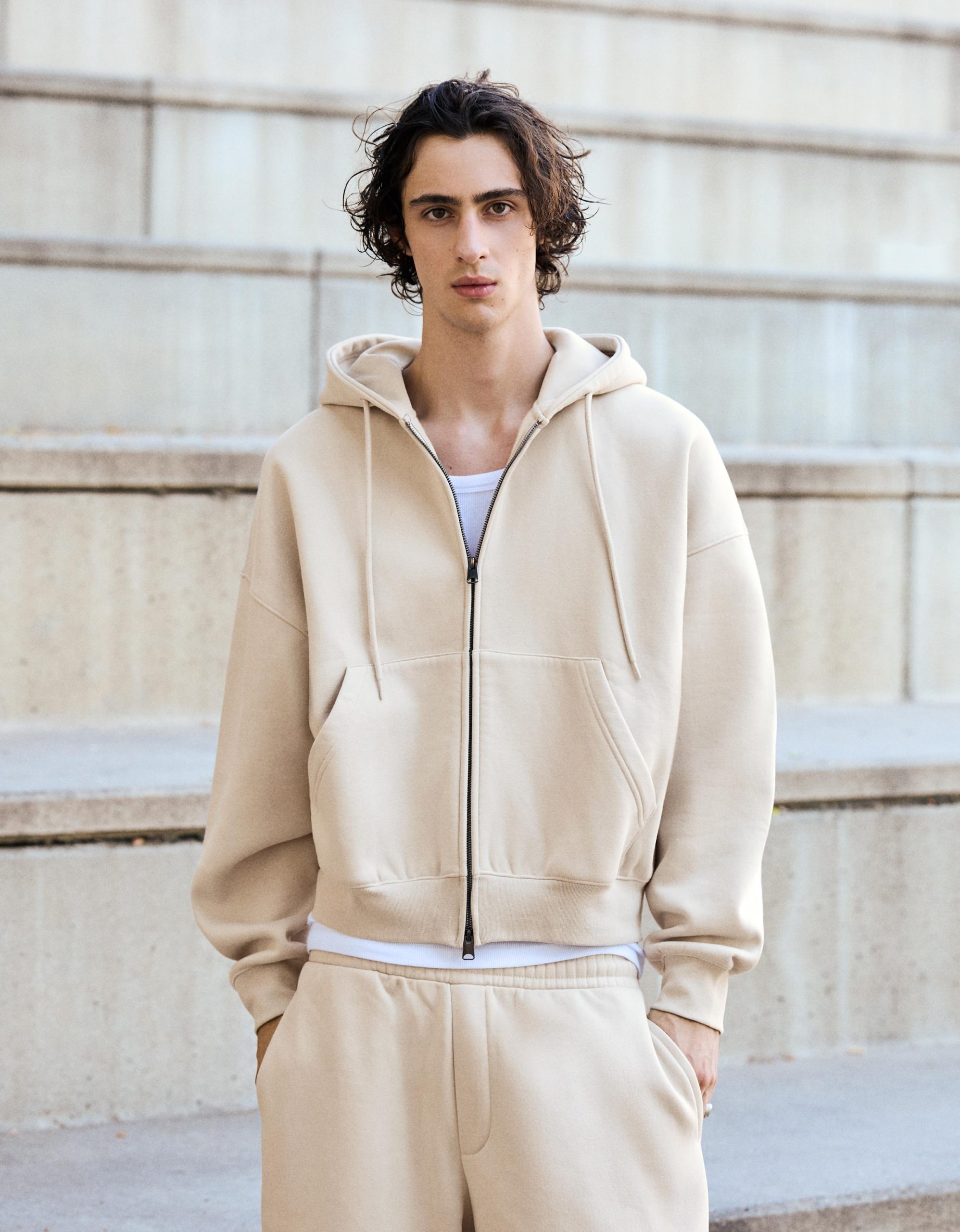 bershka-sudaderas-hombre-420odo.jpg bershka sudaderas hombre - Imagen 1