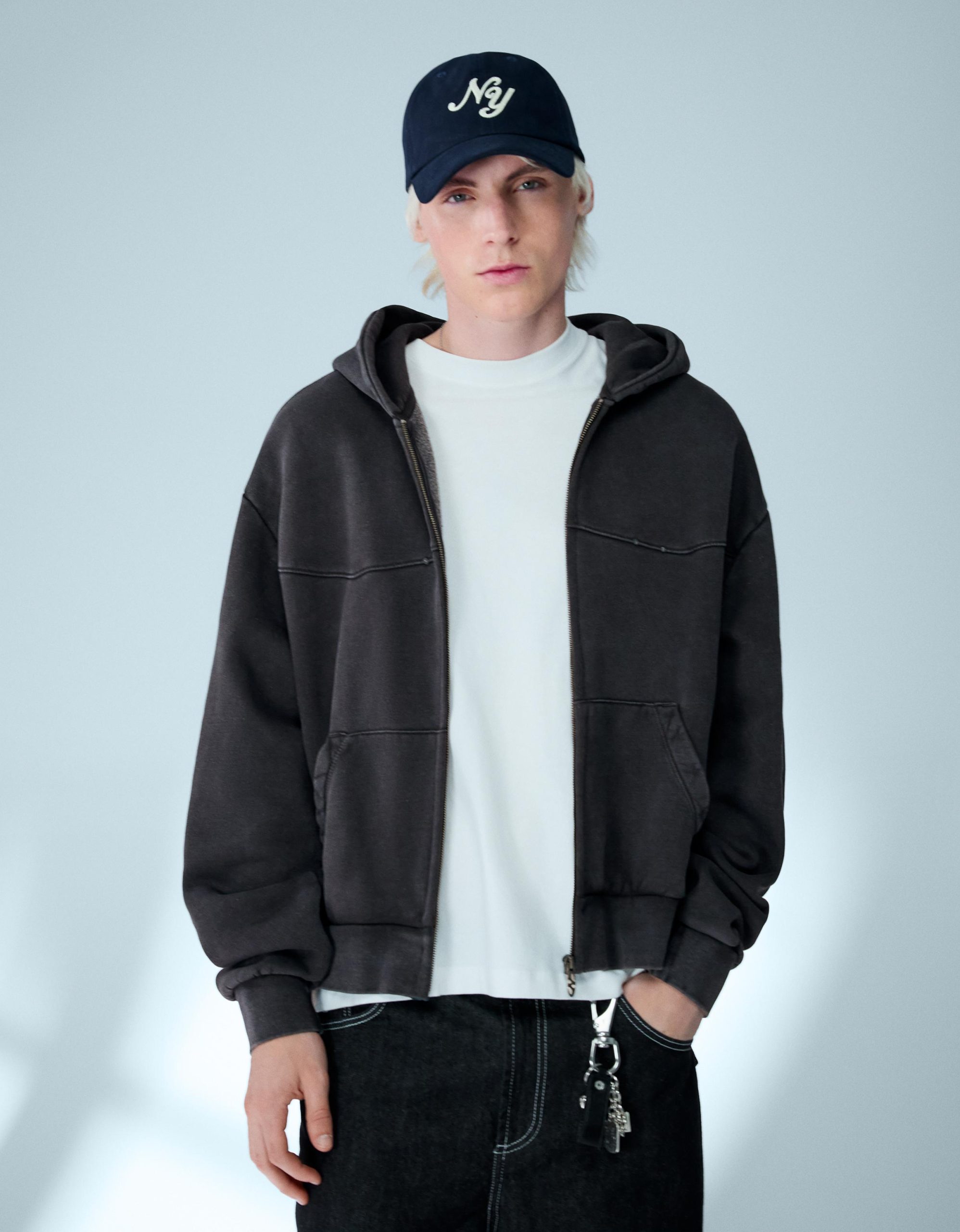 bershka-sudaderas-hombre-584vca.jpg bershka sudaderas hombre - Imagen 1