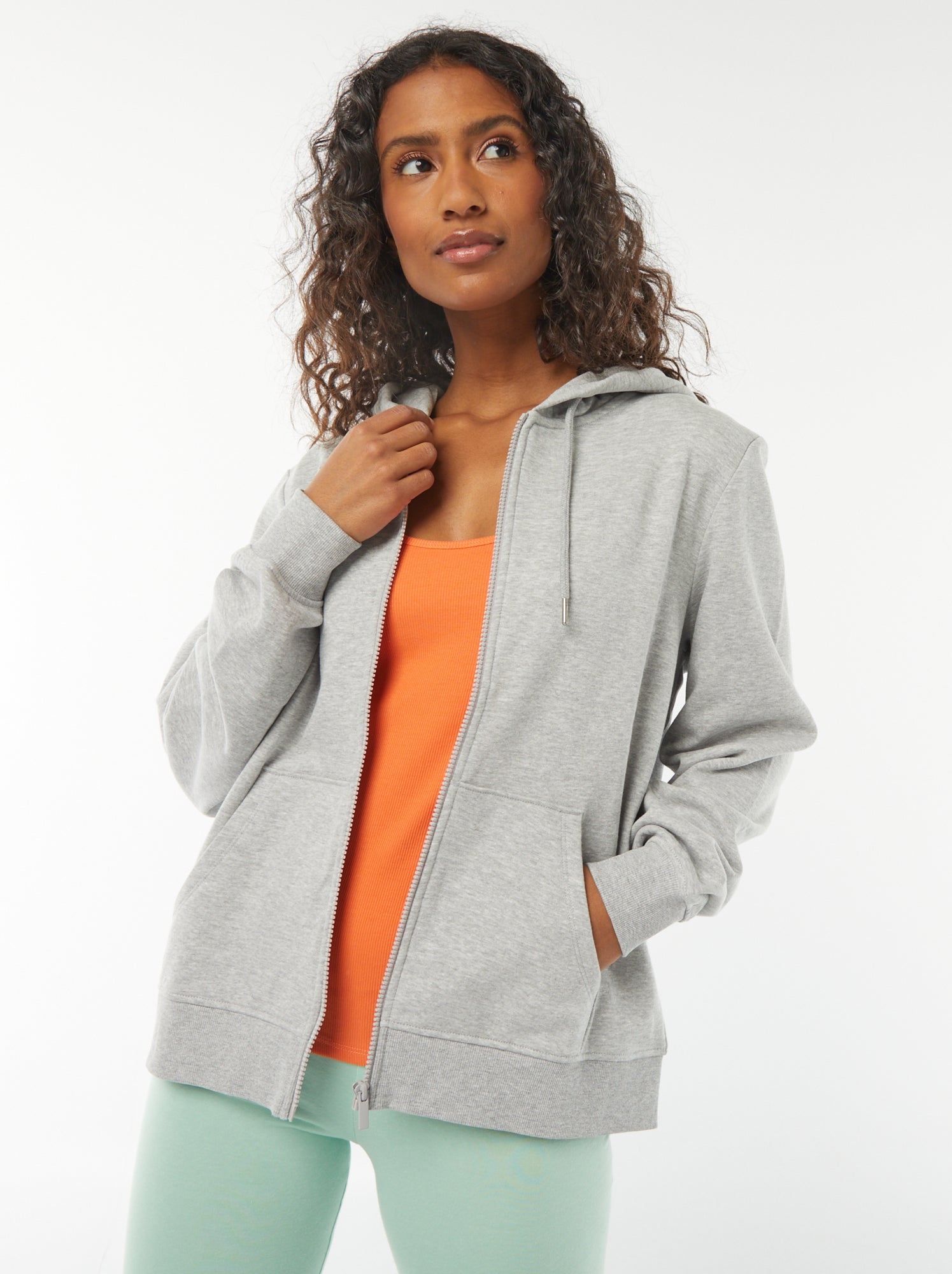 sudadera-gris-938arf.jpg sudadera gris - Imagen 1