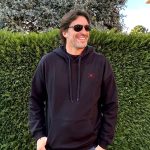 sudadera negra