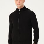 sudadera negra hombre