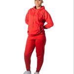 sudadera roja mujer