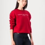 sudadera roja mujer