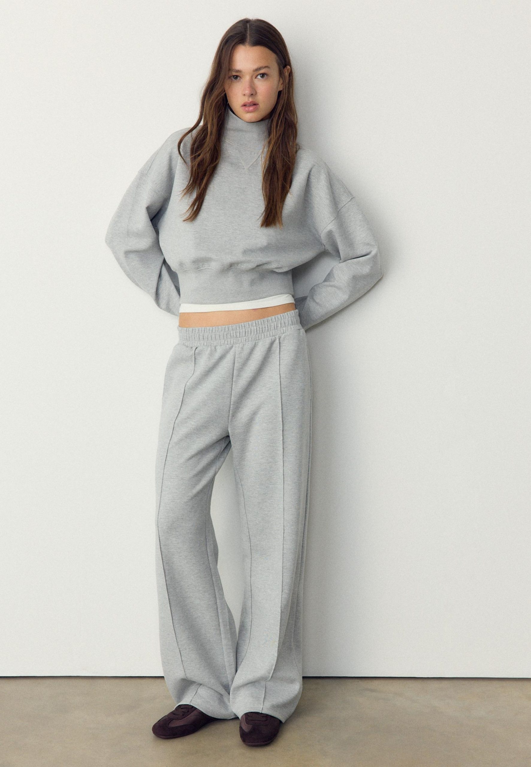 sudaderas-stradivarius-102gpb.jpg sudaderas stradivarius - Imagen 1