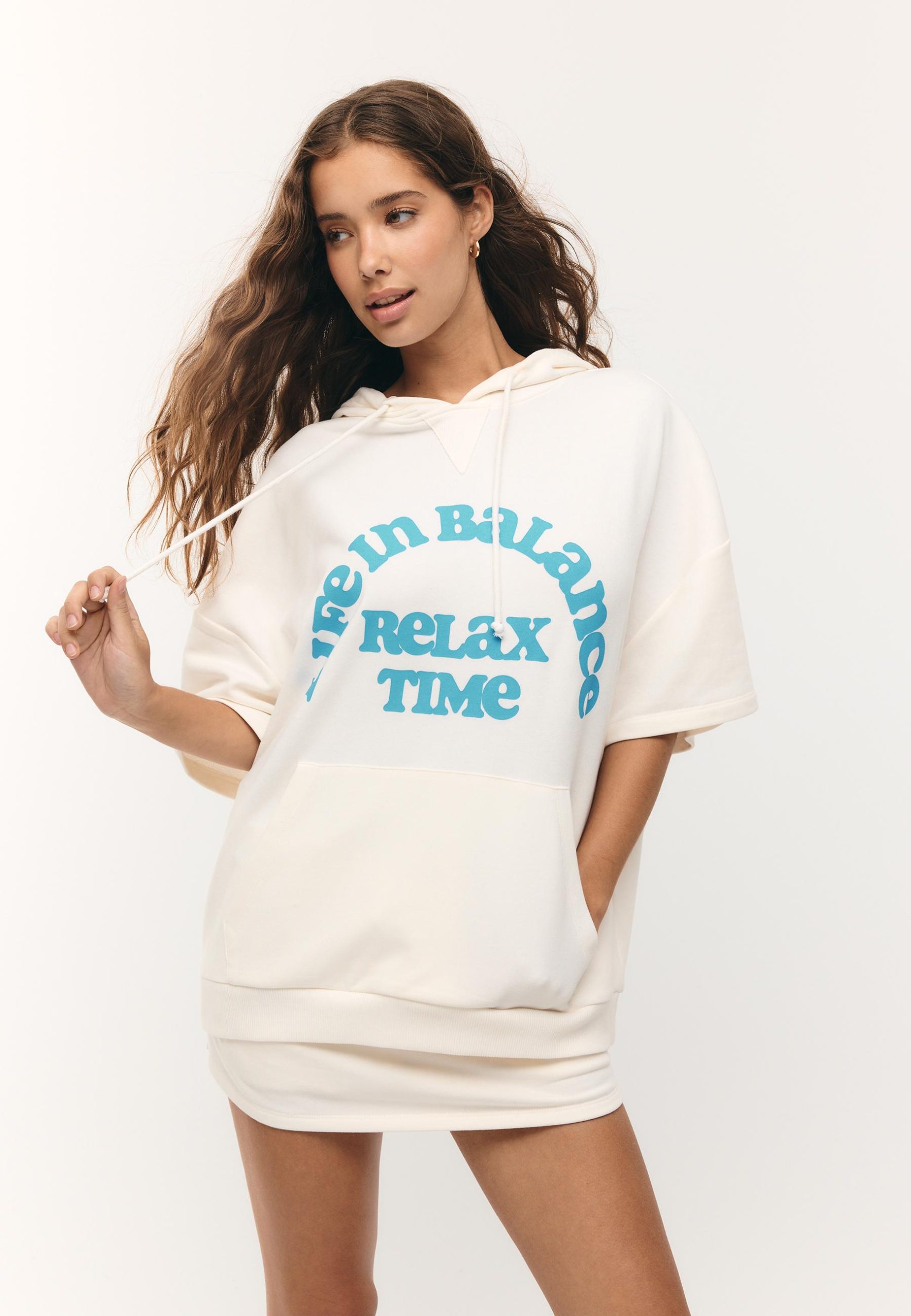 sudaderas-stradivarius-107huo.jpg sudaderas stradivarius - Imagen 1