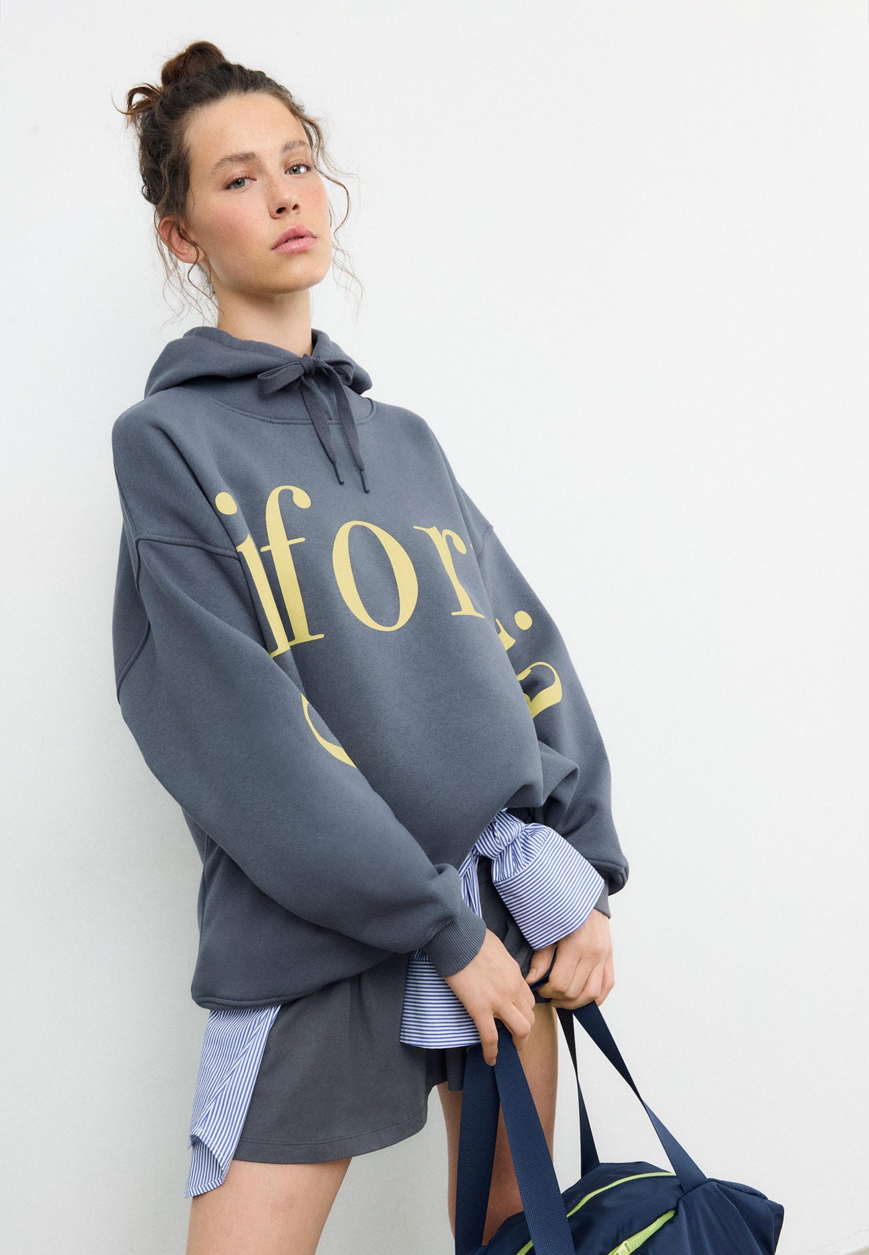 sudaderas-stradivarius-563szs.jpg sudaderas stradivarius - Imagen 1